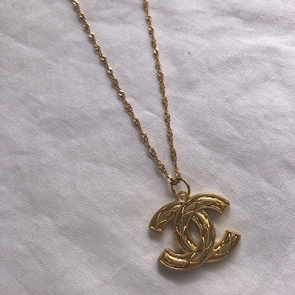 CHANEL Jewelry Authentic Repurposed Chanel Pendant Gold Chain